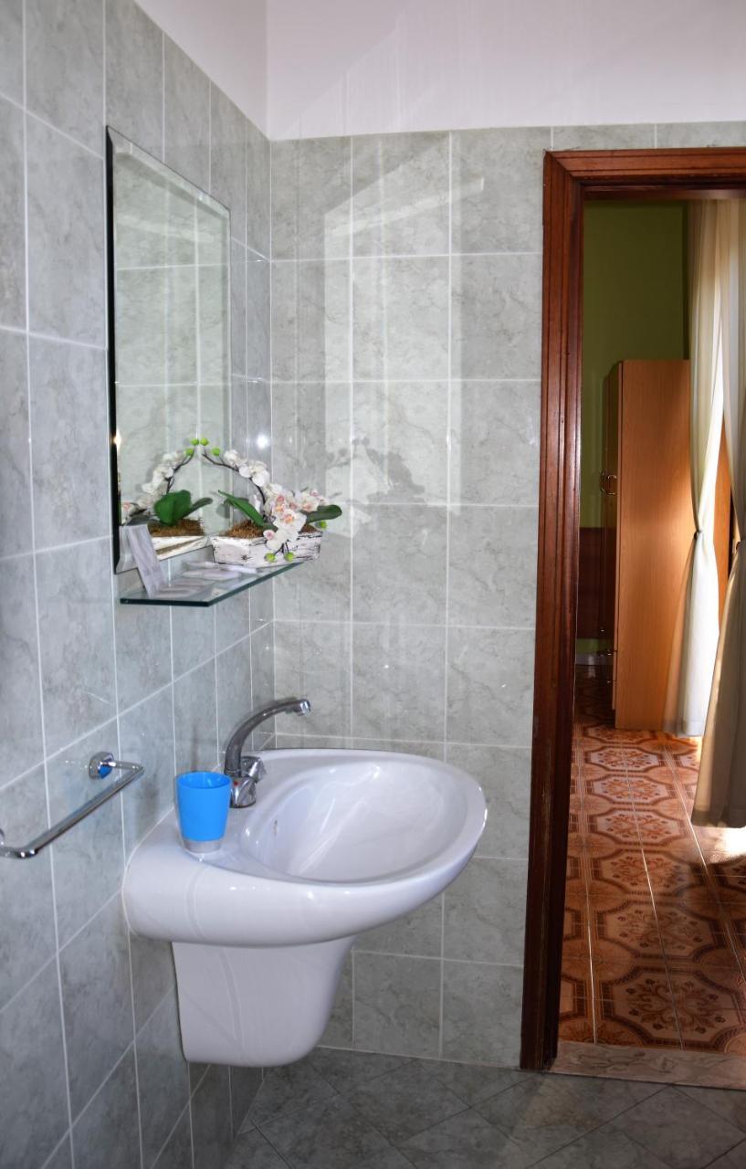 Hotel Ristorante Da Marco San Mauro Mare Kültér fotó